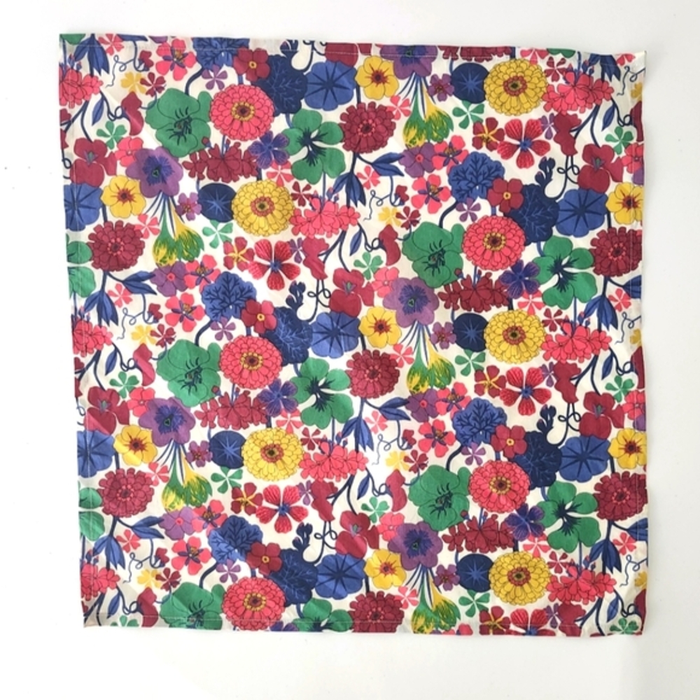Floral Pomp and Cermony Pocket Square